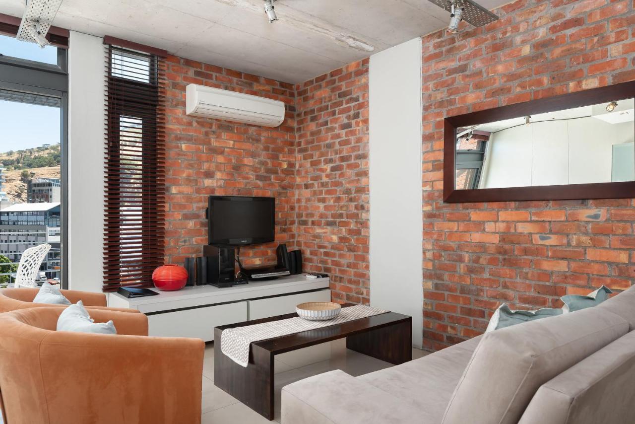 Metropolis Luxury Apartments เคปทาวน์ ภายนอก รูปภาพ