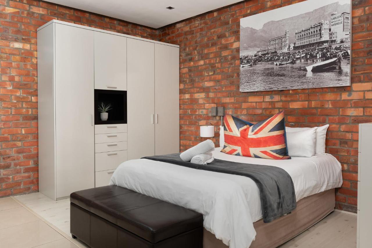 Metropolis Luxury Apartments เคปทาวน์ ภายนอก รูปภาพ
